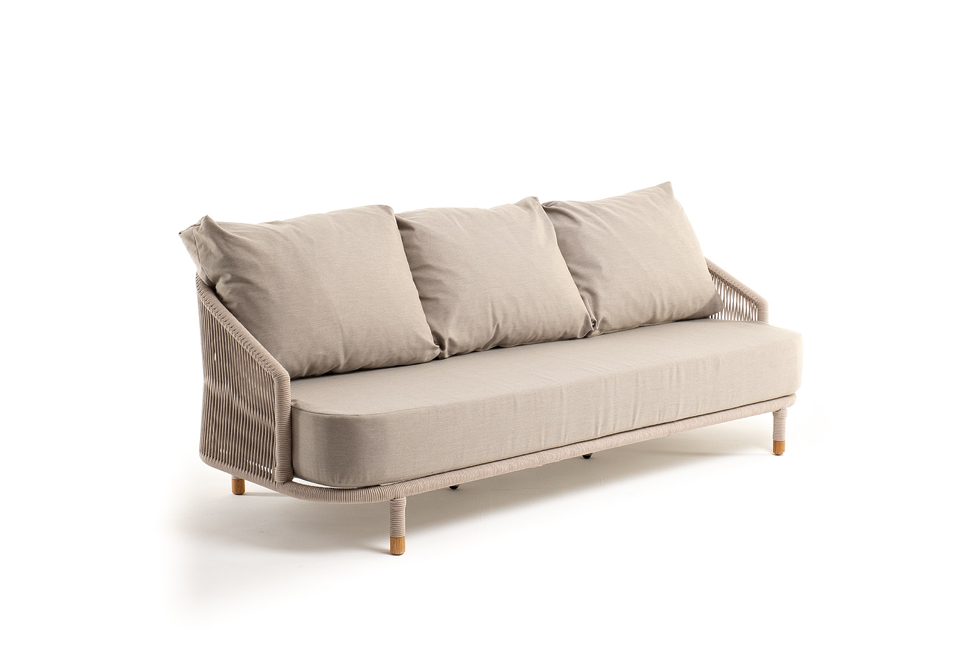 фото "верона" диван 3-местный плетеный из роупа, каркас алюминий белый муар, роуп бежевый круглый, ткань бежевая 15052