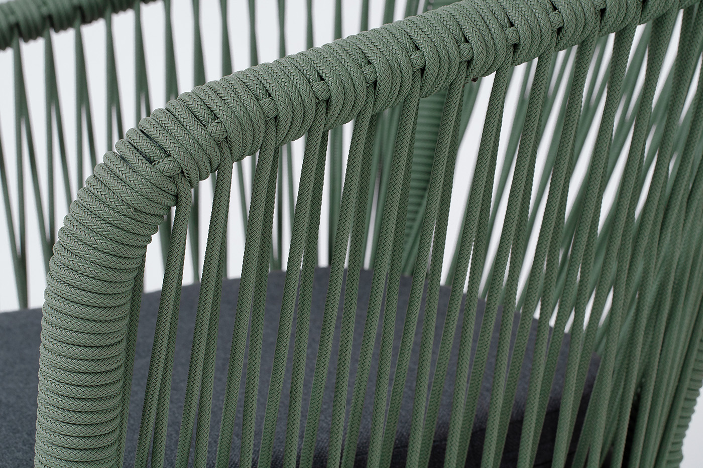"Марсель" стул плетеный из роупа, каркас алюминий RAL6036 муар, роуп зеленый (4204) круглый tex, ткань темно-серая 027 фото "марсель" стул плетеный из роупа, каркас алюминий ral6036 муар, роуп зеленый (4204) круглый tex, ткань темно-серая 027