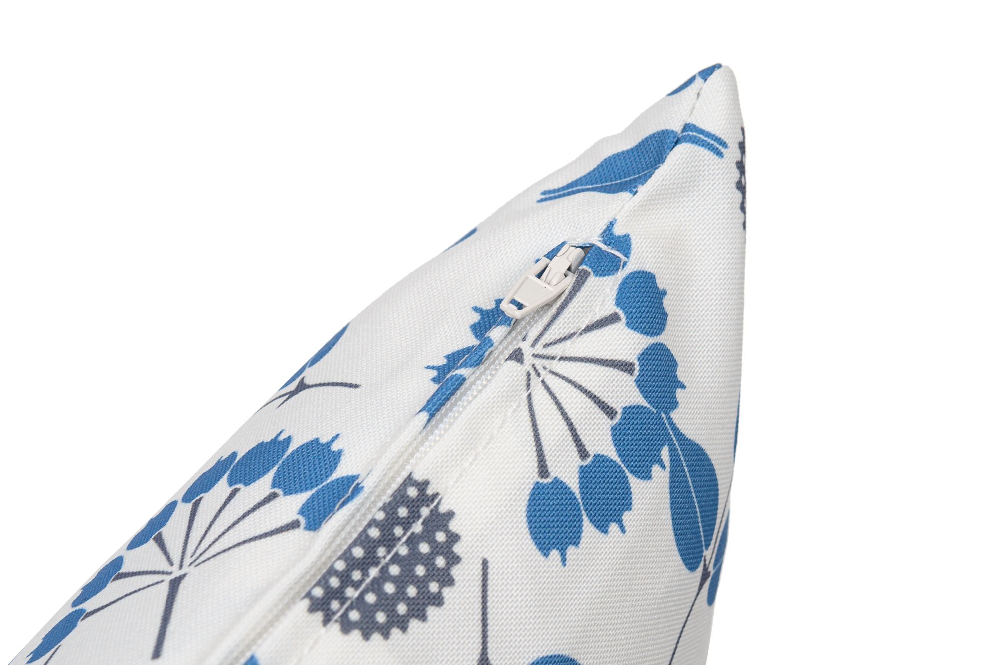 фото декоративная подушка 45х45 см, цвет бэрри