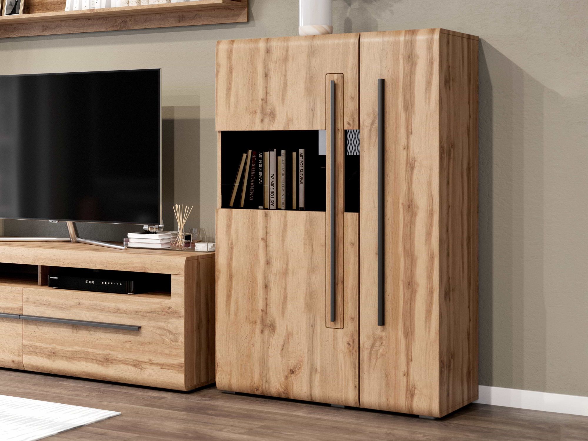 фото шкаф-витрина 2 дв. ницца