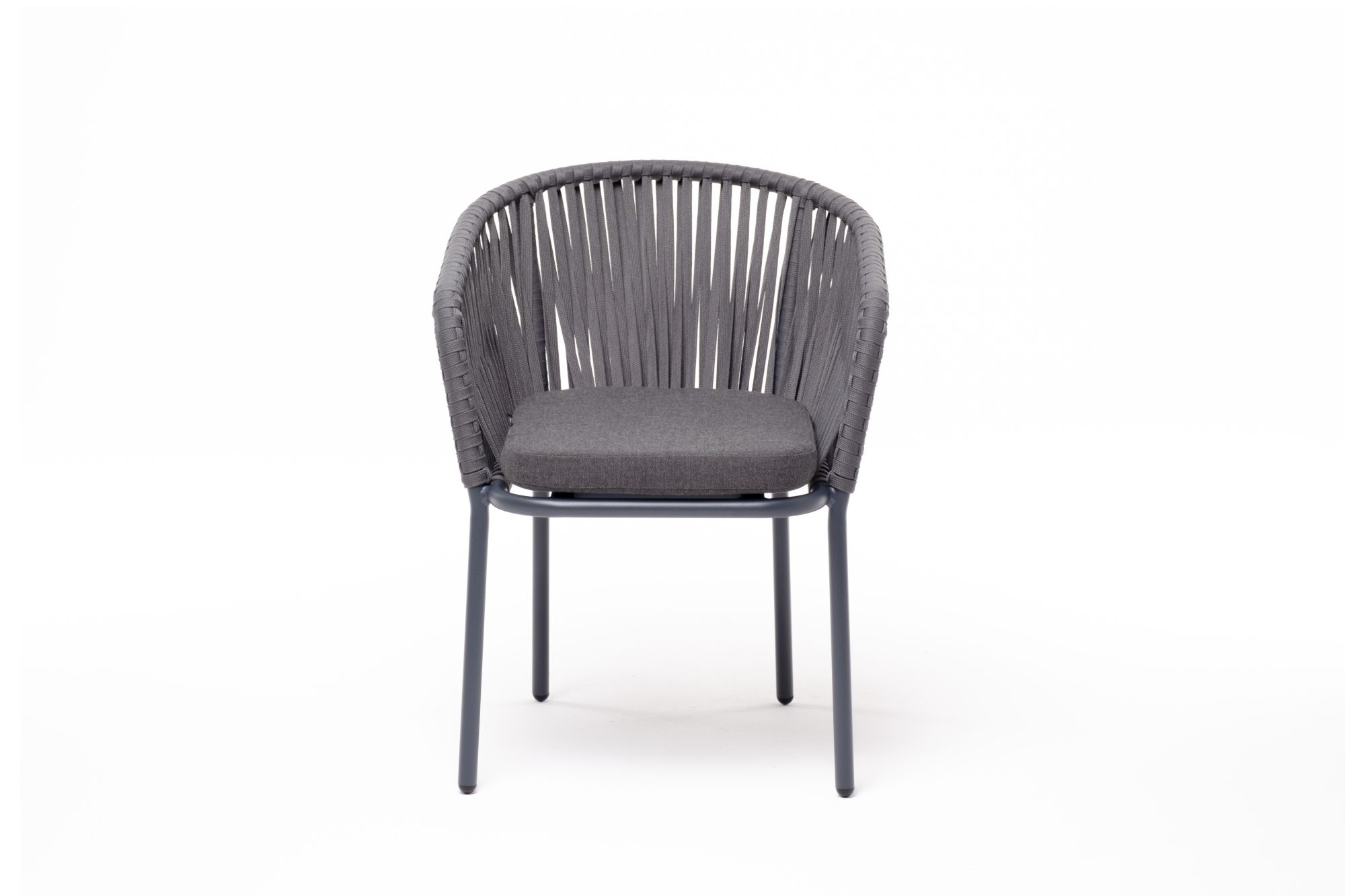 фото "бордо" стул плетеный из роупа, каркас алюминий темно-серый (ral7024) муар, роуп серый 15мм, ткань темно-серая 027