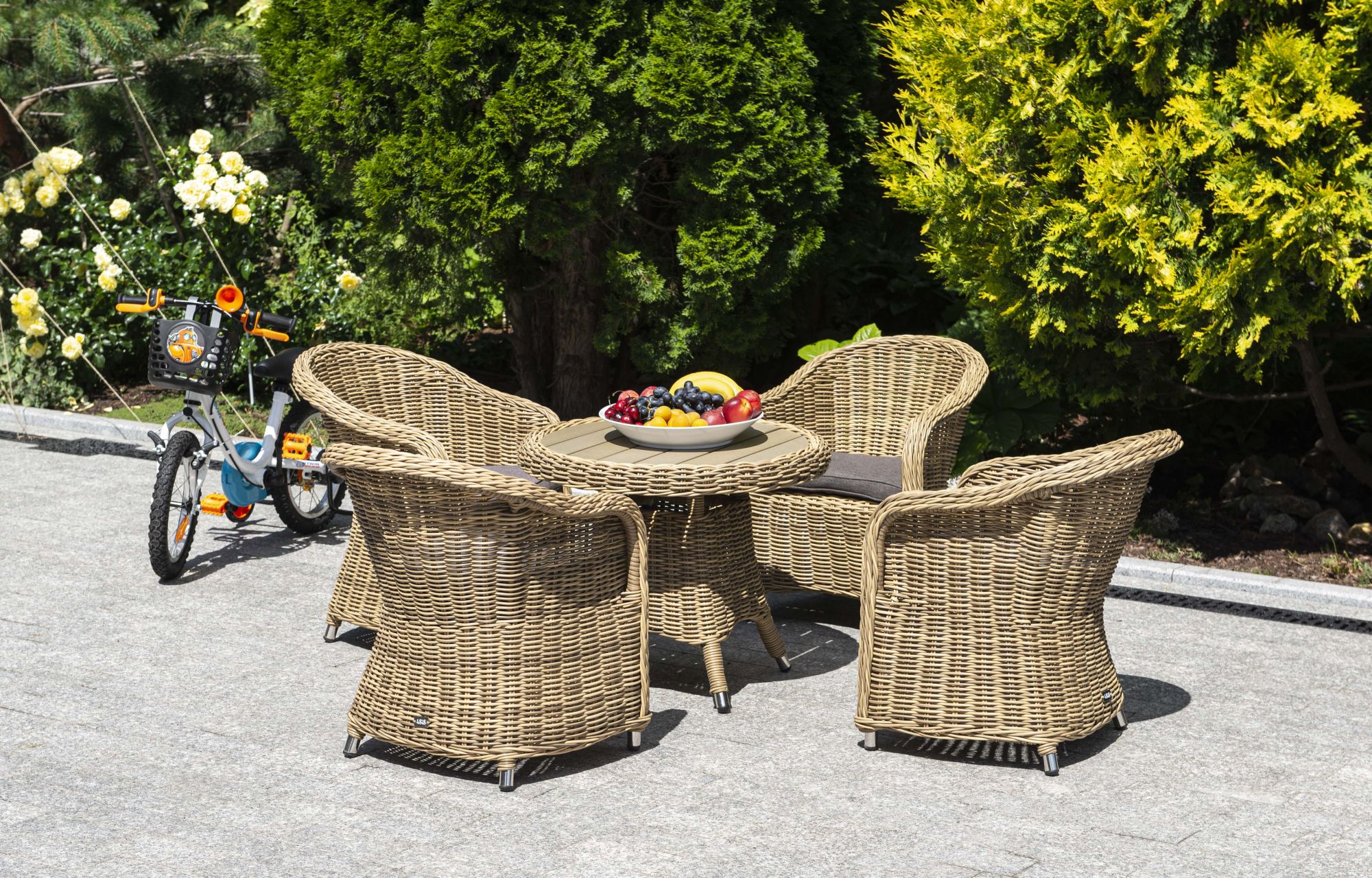 фото "равенна" кофейный стол из искусственного ротанга, цвет соломенный